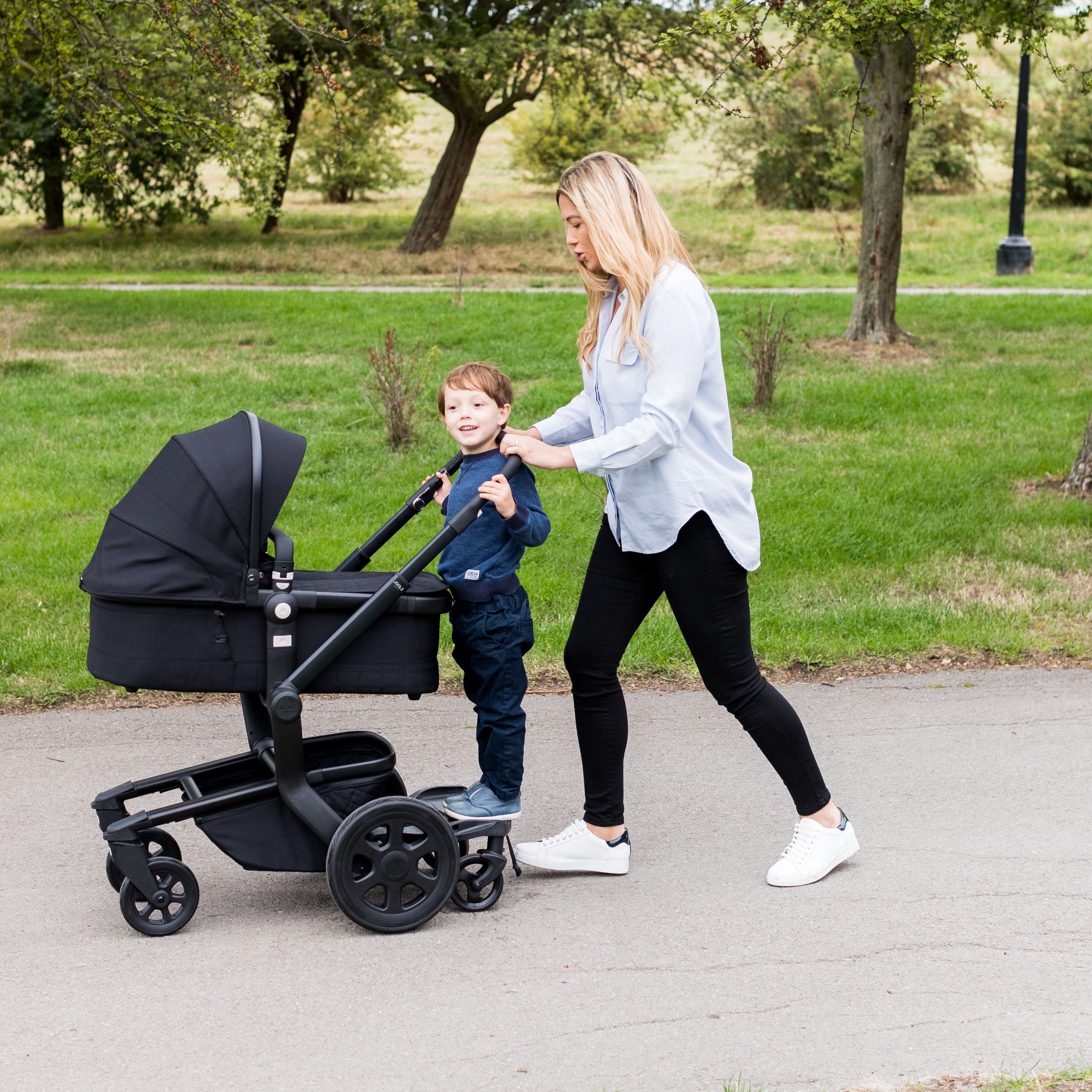 Kickboard store for stroller